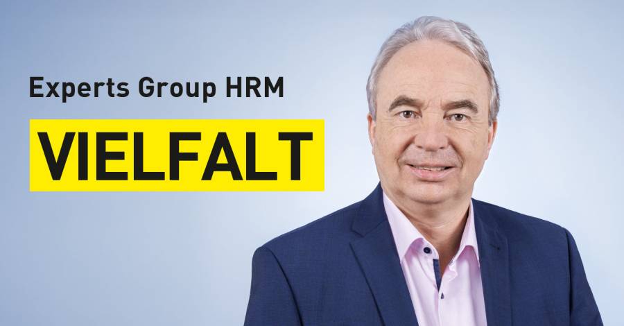 Headerbild mit Text 'Experts Group HRM Vielfalt' und Bernhard Winkler im Anzug